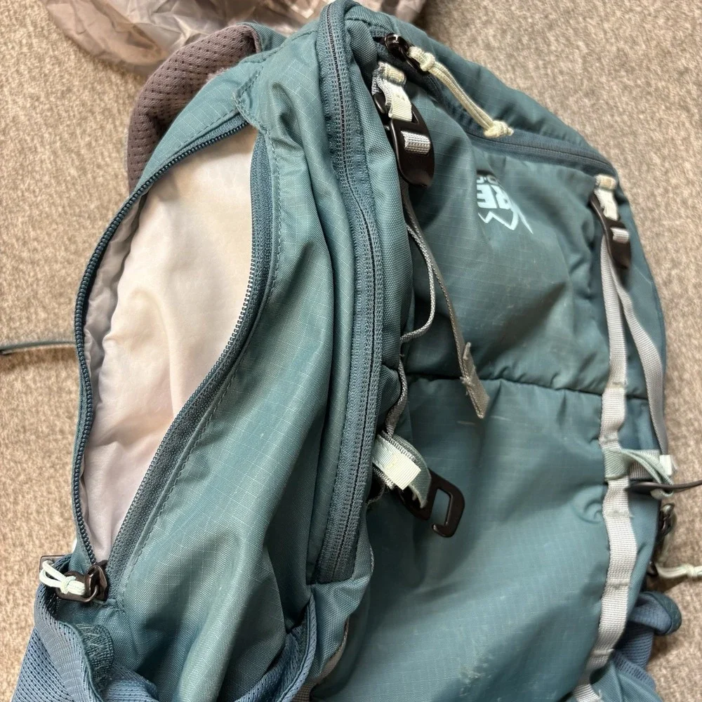 REI Co-Op Trail 25 Backpack Green Women's One Size 25L Hiking Day Pack